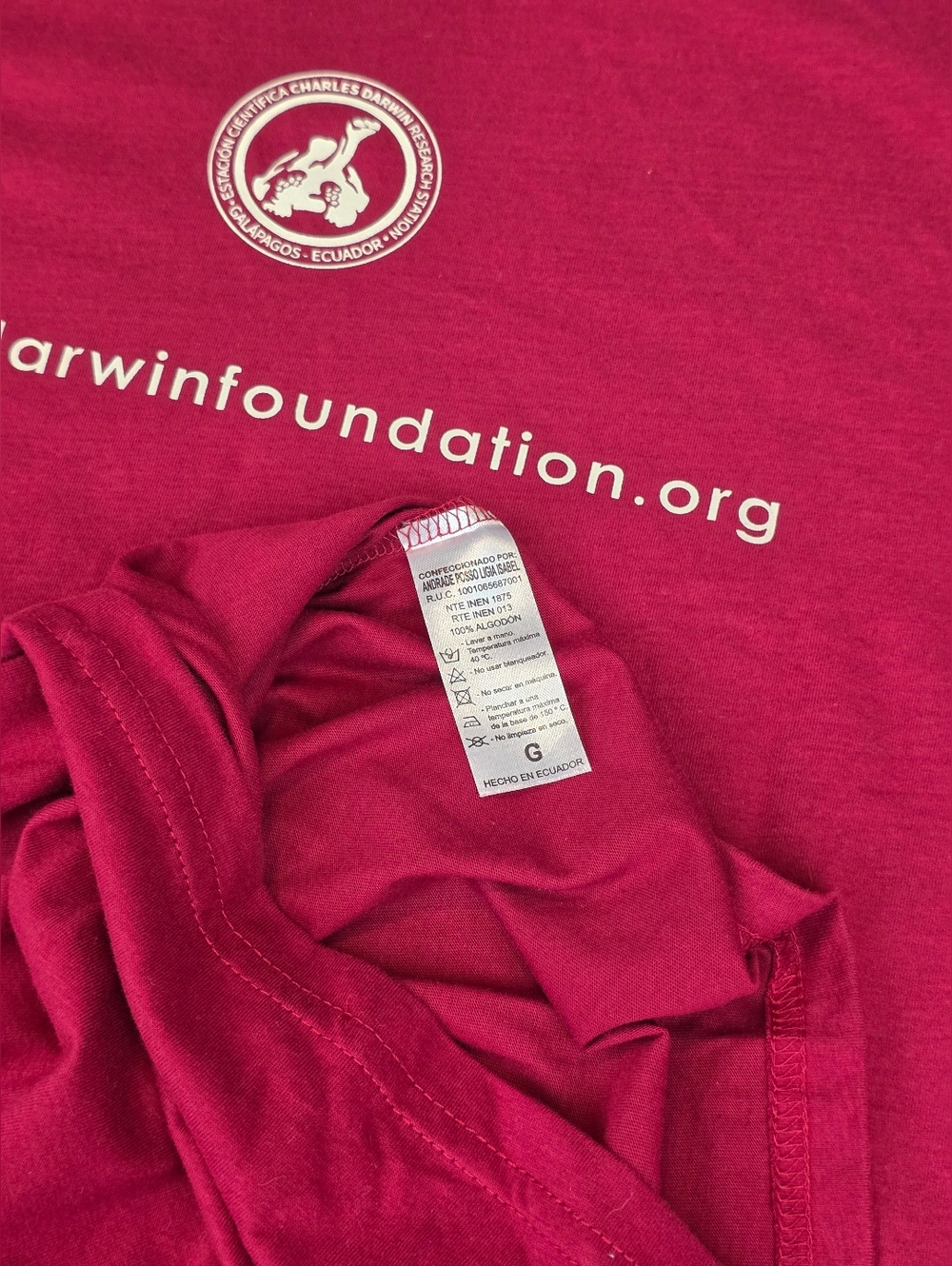 Charles Darwin Research Station T Shirt L Galapagos Tortoise Red Burgandy Logo - Picture 6 of 6